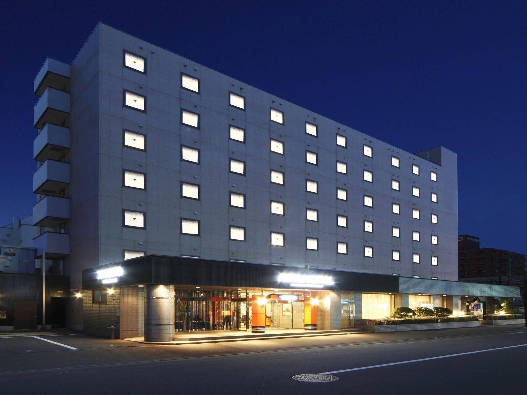 Apa Hotel Aomori Eki Kenchodori Exterior photo